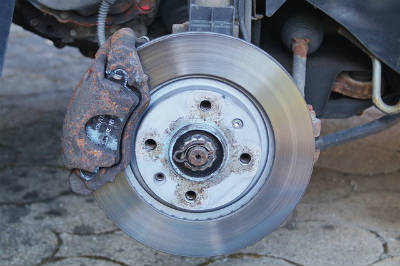 Brake Pad Rotor Hub Assembly Photo